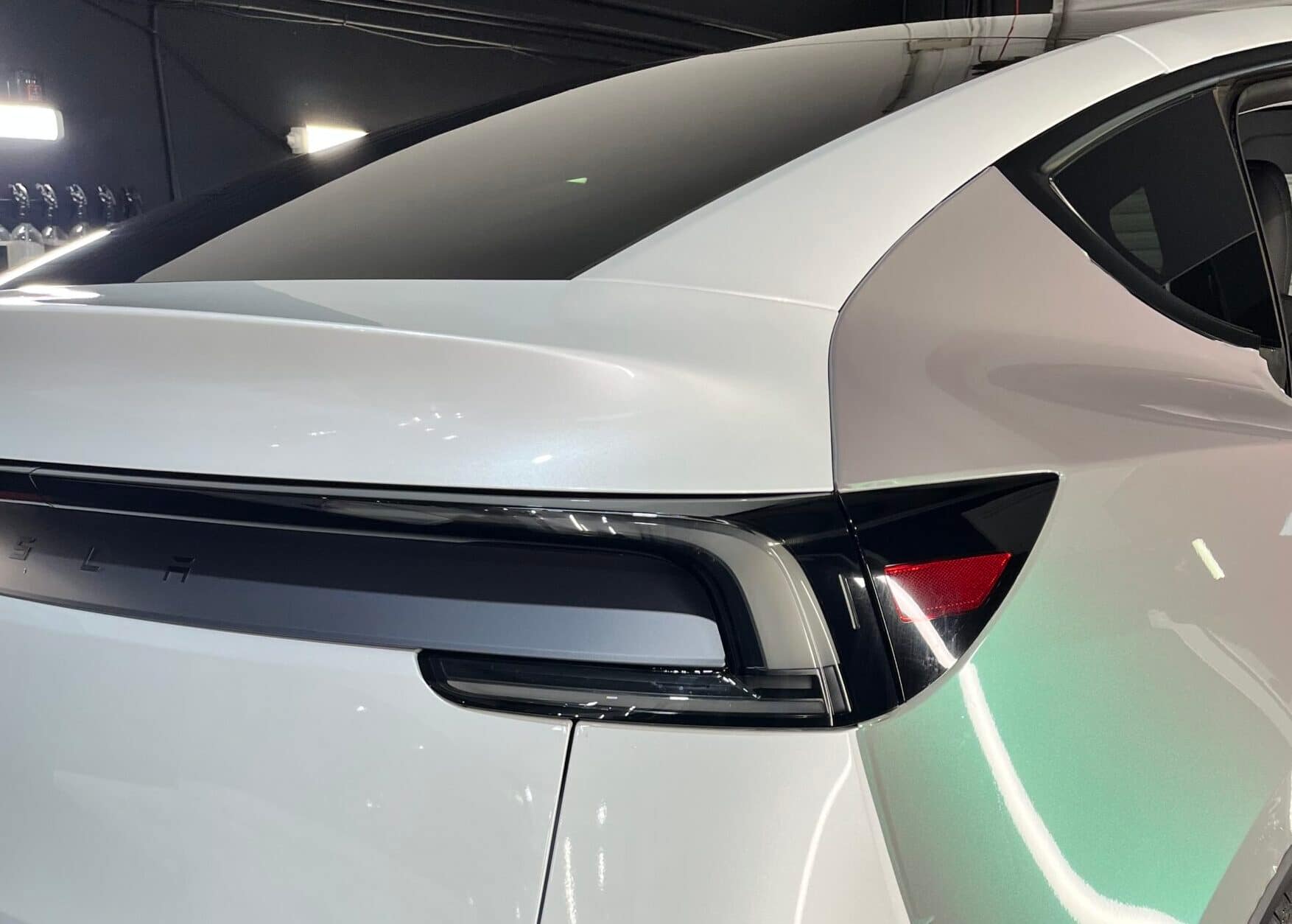Tesla Model Y Colour PPF โ From Pearl White to Turquoise Grey-Green TPU