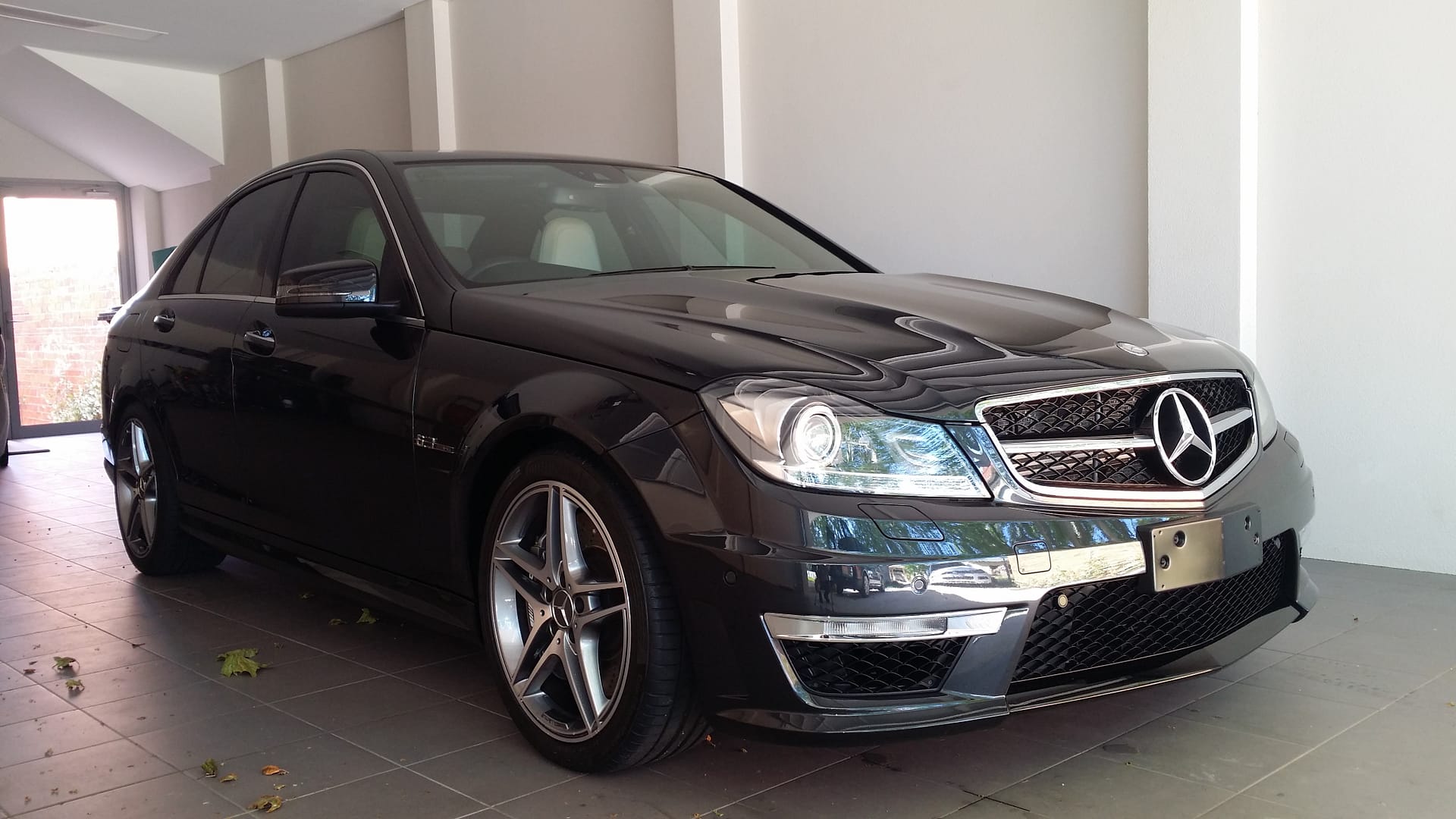 Full Car Detail + Engine + Crystal Rock – AMG C63 (Video)