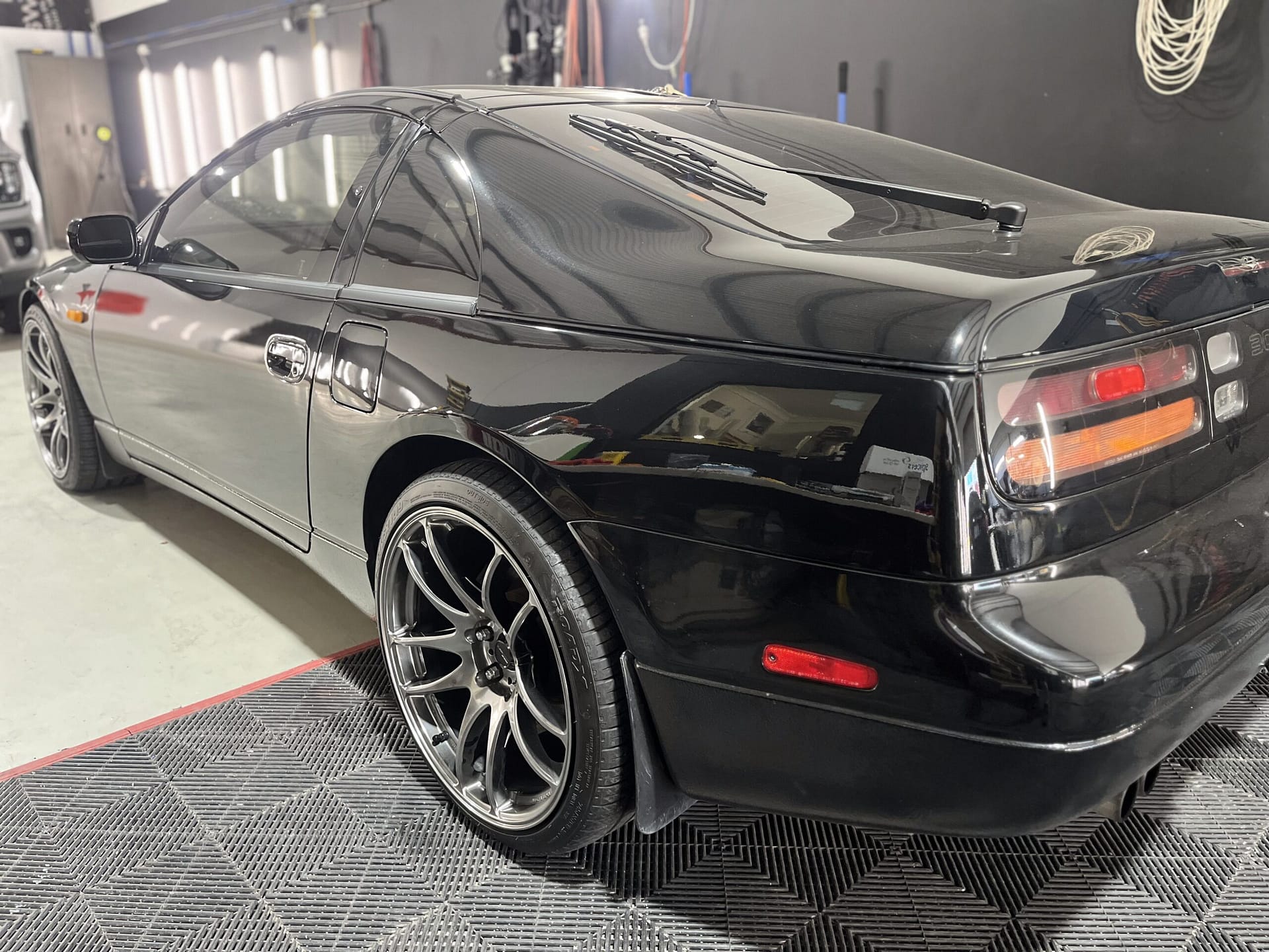 Rolling Guards on a Nissan 300ZX Twin Turbo