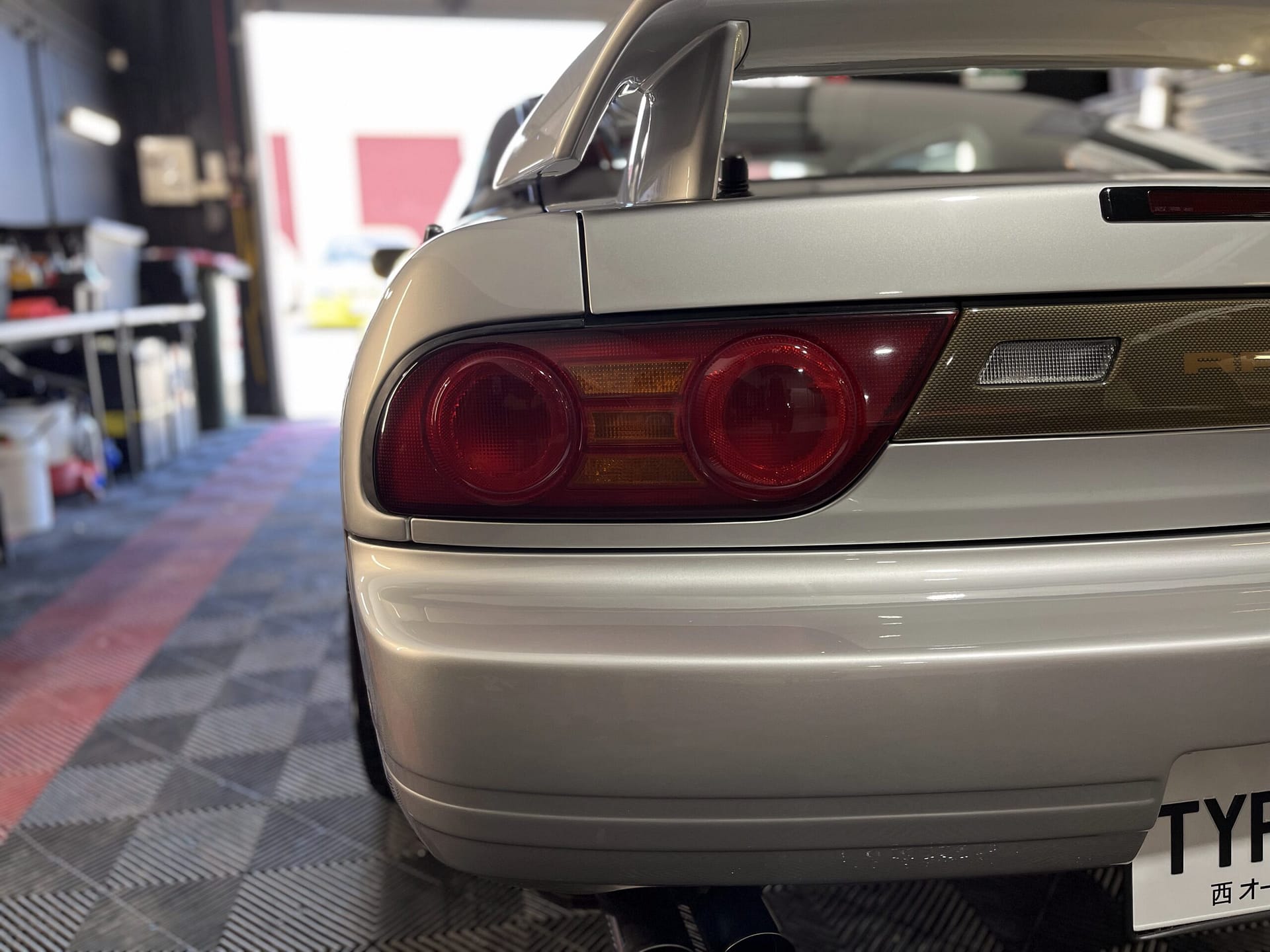 180SX TYPE X Wash Detail, Guards Rolled, Fix Calipers